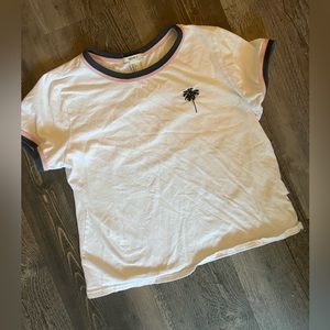 Women’s top summer vibes